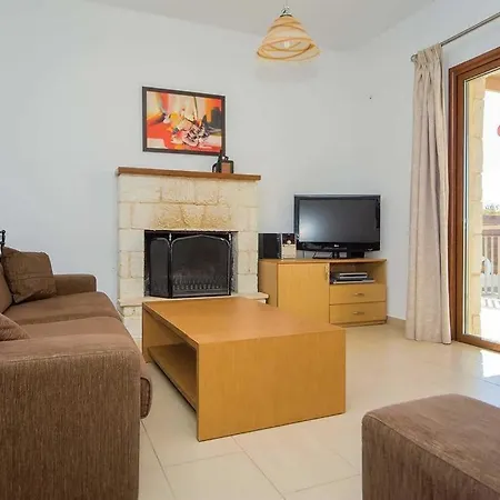 Villa Hera - Coral Bay Peyia